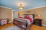 633 Bay Point Dr - Photo 45