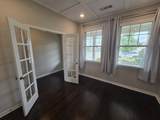 3005 Montrose Ln - Photo 4