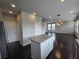 3005 Montrose Ln - Photo 9