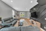 2137 14th Ave - Photo 9