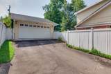 690 Clearview Dr - Photo 3