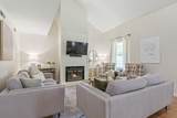 1302 Mallard Dr - Photo 3