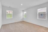 8028 Forest Hills Dr - Photo 15