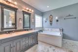 5036 Republic Ave - Photo 19