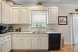 10496 Sovereign Pointe Drive - Photo 8