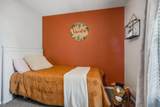 6624 Fairview Rd - Photo 18