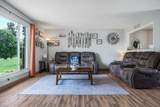 6624 Fairview Rd - Photo 4