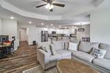 301 Dayton Avenue - Photo 10