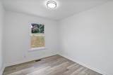 704 Jace Dr - Photo 17