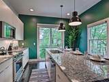 613 27th Ave - Photo 5