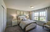3277 Holiday Ln - Photo 10