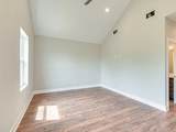 1201 Walsh St - Photo 7