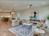 1201 Walsh St - Photo 9