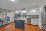 710 W College St - Photo 9