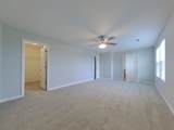 2037 Silverton Cir - Photo 7