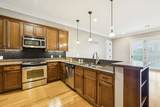 820 N Thompson Ln - Photo 11