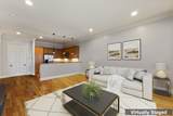 820 N Thompson Ln - Photo 17