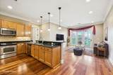 820 N Thompson Ln - Photo 11