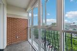 820 N Thompson Ln - Photo 23