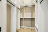 820 N Thompson Ln - Photo 31