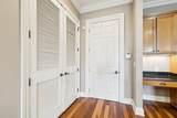 820 N Thompson Ln - Photo 7