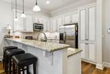 820 N Thompson Ln - Photo 12