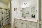 820 N Thompson Ln - Photo 13
