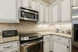 820 N Thompson Ln - Photo 10