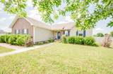 838 Samantha Ln - Photo 2