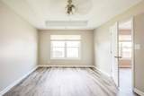 838 Samantha Ln - Photo 16