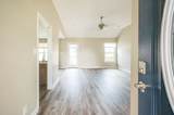838 Samantha Ln - Photo 4
