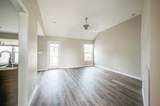 838 Samantha Ln - Photo 6