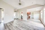 838 Samantha Ln - Photo 7