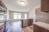 838 Samantha Ln - Photo 8