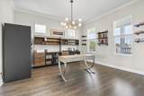 1103 Clarendon Ave - Photo 3