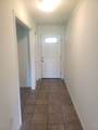 2988 Parkwood Dr - Photo 2