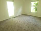 2988 Parkwood Dr - Photo 11