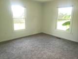 2988 Parkwood Dr - Photo 12