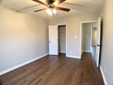 685 Foxfield Dr - Photo 17