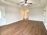 685 Foxfield Dr - Photo 4