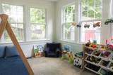 902 Myers Ave - Photo 13