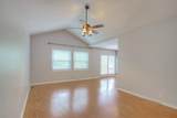104 Doral Ct - Photo 2