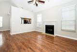 3028 Glenboro Dr - Photo 2