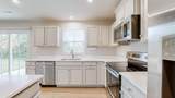 2829 Thornton Grove Blvd - Photo 9
