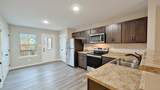 107 Smithson Ct - Photo 10