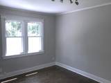2701 W Linden Ave - Photo 8