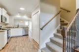 806 Bonneville Ln - Photo 4