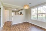 806 Bonneville Ln - Photo 6