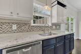 2271 Dewey Dr - Photo 16