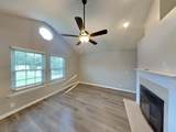 212 Robert Ave - Photo 2